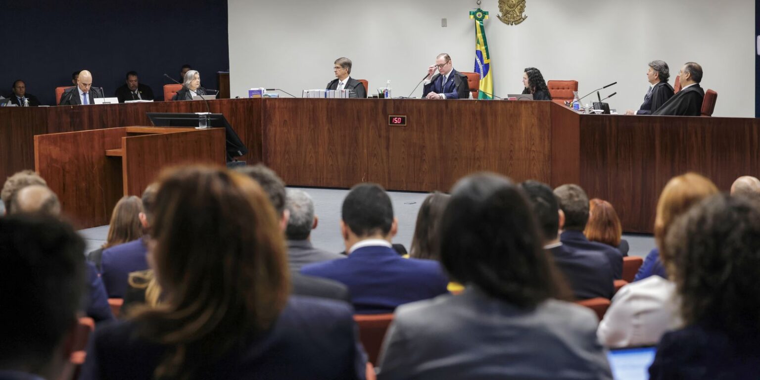 "Núcleo 3 da trama golpista: STF remarca julgamento para 20 de maio"