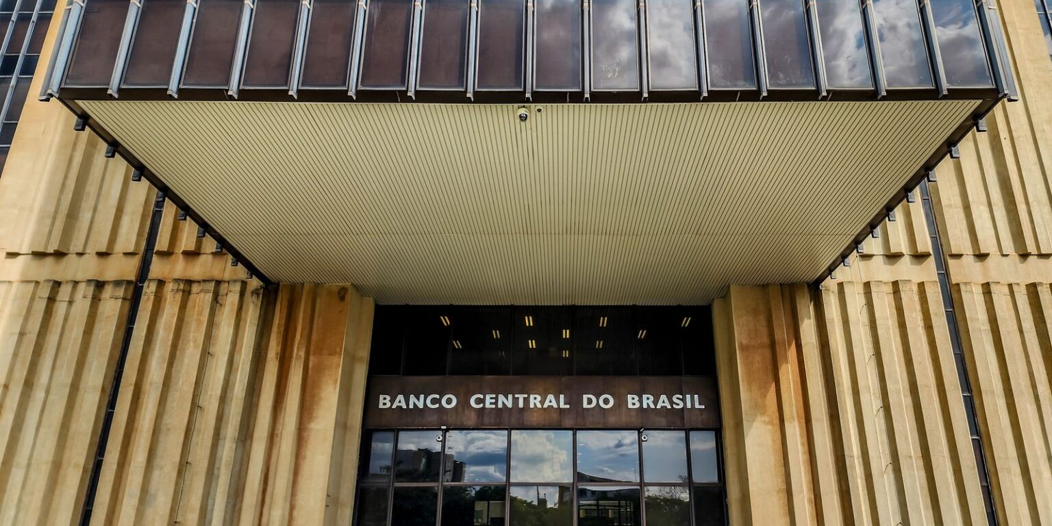 Superávit de R$ 3,6 Bilhões nas Contas Públicas em Março