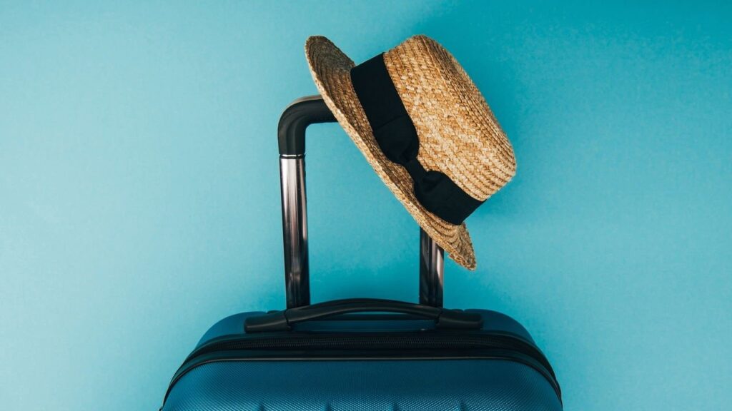 Feriado prolongado de abril anima comércio e turismo com expectativa de alta no consumo Feriado prolongado de abril impulsiona comércio e turismo em 2025