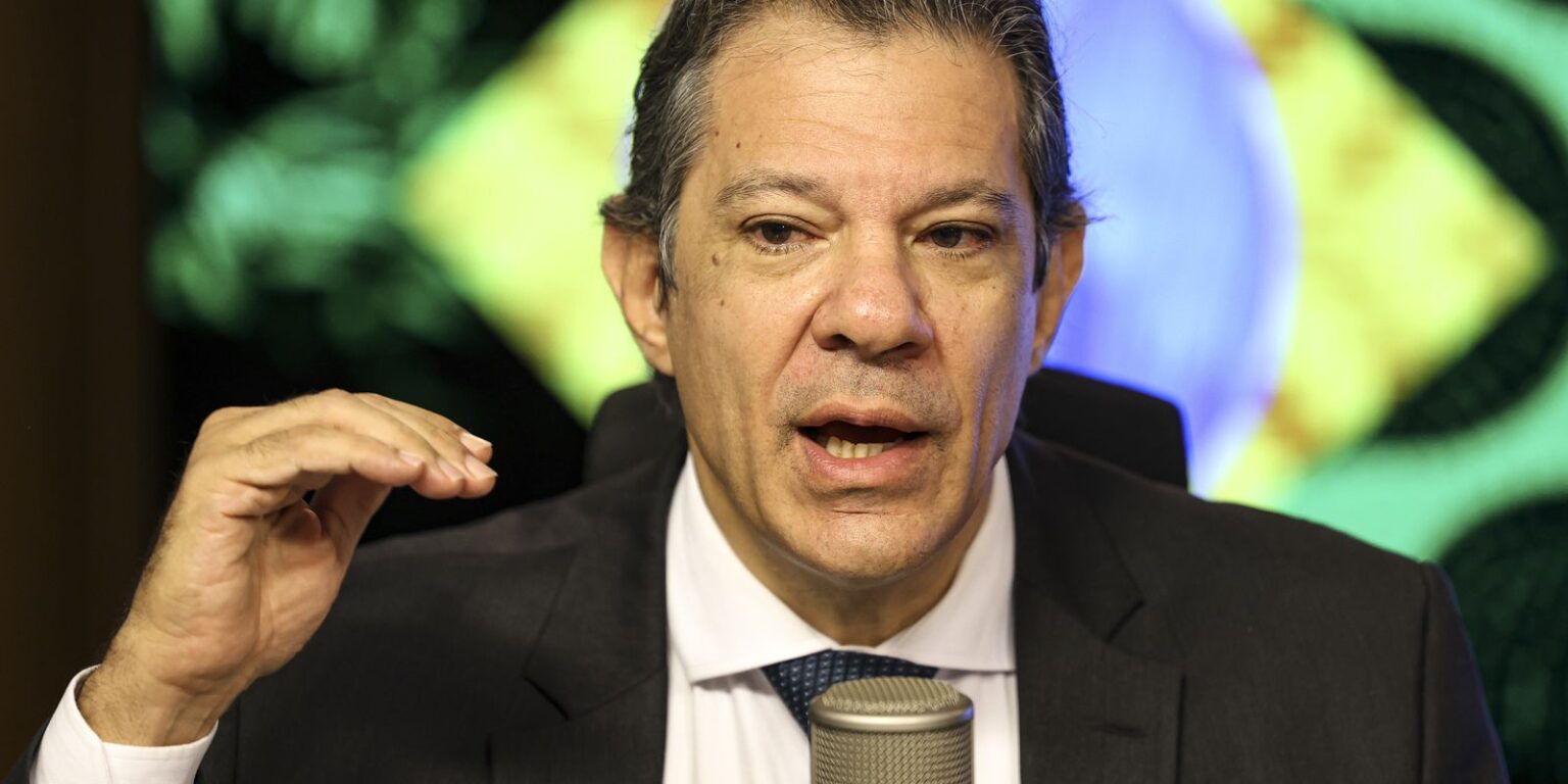 Haddad Afirma que Brasil Possui Colchão de Proteção Contra Turbulências Econômicas