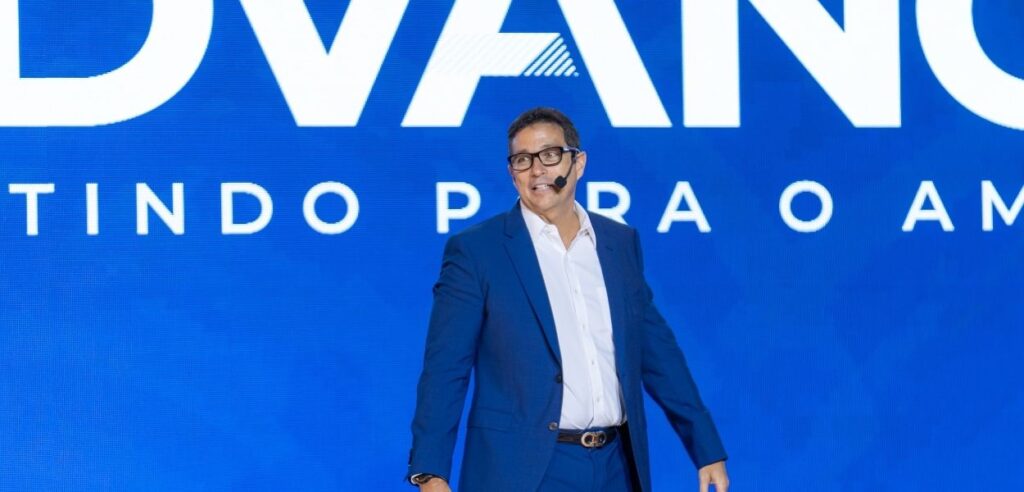 Campos Neto Afirma que Brasil Está Bem Posicionado na Política Tarifária de Trump Campos Neto Afirma que Brasil Está Bem Posicionado na Política Tarifária de Trump