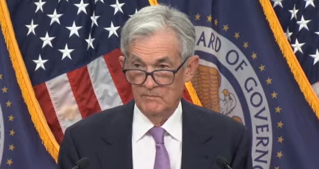 Acompanhe ao Vivo: Comentários de Powell Sobre a Decisão do Fed de Manter os Juros Inalterados Acompanhe ao Vivo: Comentários de Powell Sobre a Decisão do Fed de Manter os Juros Inalterados