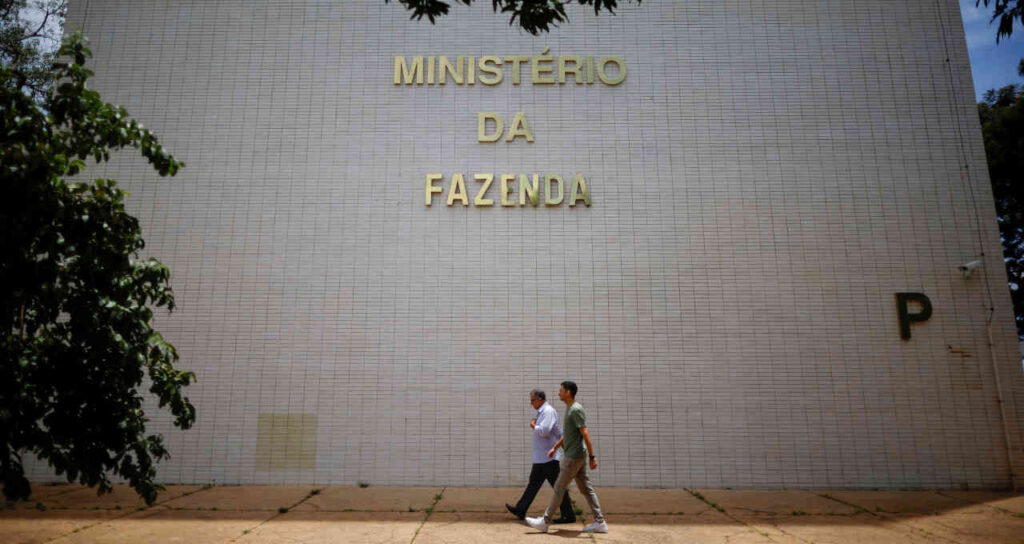 Secretário do Tesouro Comenta Impacto da Derrubada do Decreto do IOF e Previsão de Solução em Três Semanas