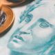 EUA Firmam Novo Acordo Internacional: Impactos no Ibovespa na Segunda-feira 1 Agenda Econômica Semanal: Juros, Payroll, Inflação e PMIs no Radar dos Mercados