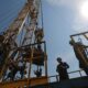 Fiocruz Revela Impactos Ambientais da Exploração de Petróleo no Pré-Sal 3 ANP Atualiza Regras de Preço de Referência do Petróleo e Impacto nos Royalties