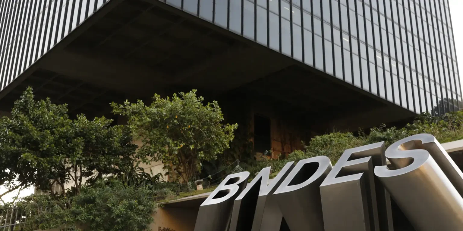 Inscrições Abertas para Primeira Turma de Capacitação do BNDES e Cepal Inscrições Abertas para Primeira Turma de Capacitação do BNDES e Cepal