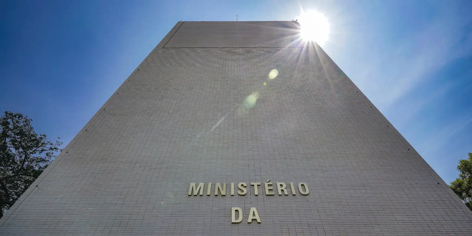 CMN Expande Aplicação de Fundos de Investimento para Financiamento Sustentável