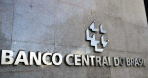 Banco Central Modifica Estratégia de Monitoramento de Mercados para Atuação no Câmbio