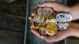 Entradas de US$ 2 Bilhões em Fundos de Criptomoedas Indicam Otimismo de Mercado: Confira os Números Detalhados
