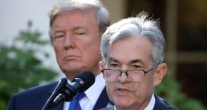 Trump pressiona por redução de juros: Impactos esperados no Ibovespa nesta segunda-feira