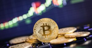 Bitcoin (BTC) Aumenta Após Corte de Juros na China e Progresso na Legislação de Stablecoins nos EUA