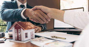 Pesquisa do BC indica que crédito habitacional permanece restritivo no segundo trimestre, segundo instituições financeiras