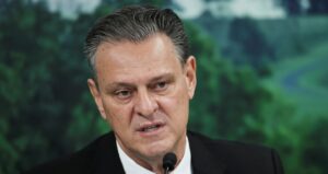 Fávaro critica ‘ação indecente’ do governo dos EUA e afirma que Brasil explorará novos mercados