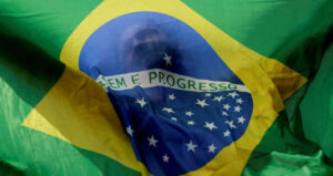 S&P Global Mantém Nota ‘BB’ para Crédito Soberano do Brasil com Perspectiva Estável