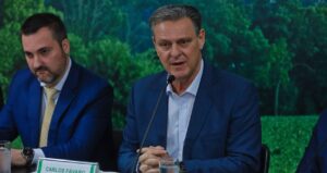 Governo Proporá Modelo de Seguro Rural Mais Eficiente até Setembro, Afirma Fávaro