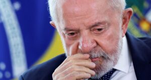 Lula Reúne Ministros no Alvorada para Discutir Resposta às Tarifas Implantadas por Trump